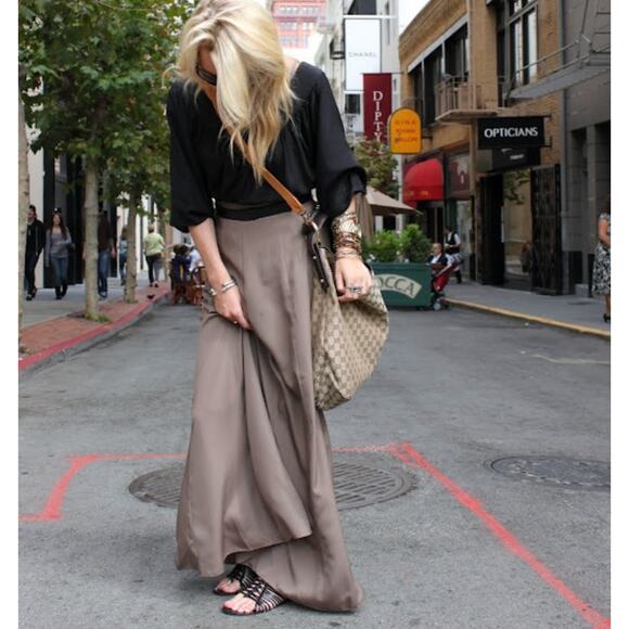 GUCCI Horsebit Y2K Hobo Large Bag Monogram GG Tan Beige Brown Canvas - Picture 6 of 10